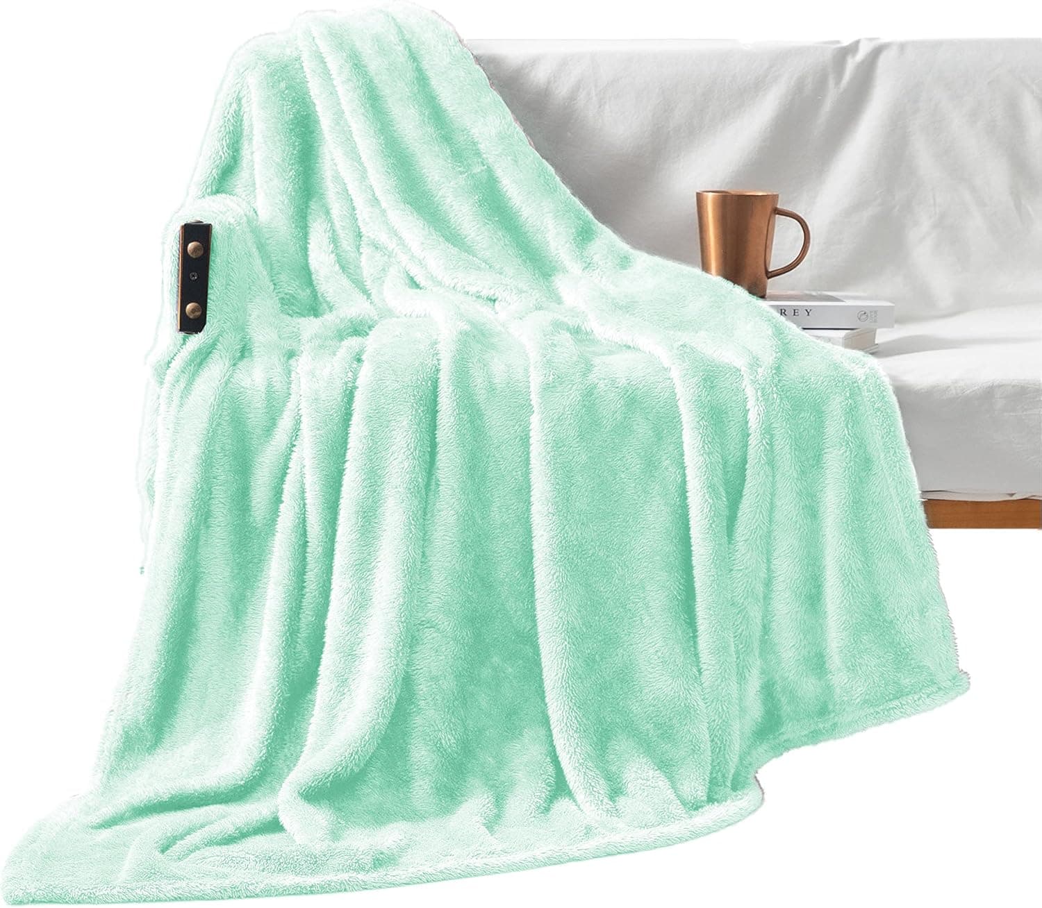 Exclusivo Mezcla Plush Extra Large Fleece Throw Blanket for Couch,Bed and Sofa (50x70 inches, Mint Green) Soft, Warm, Lightweight