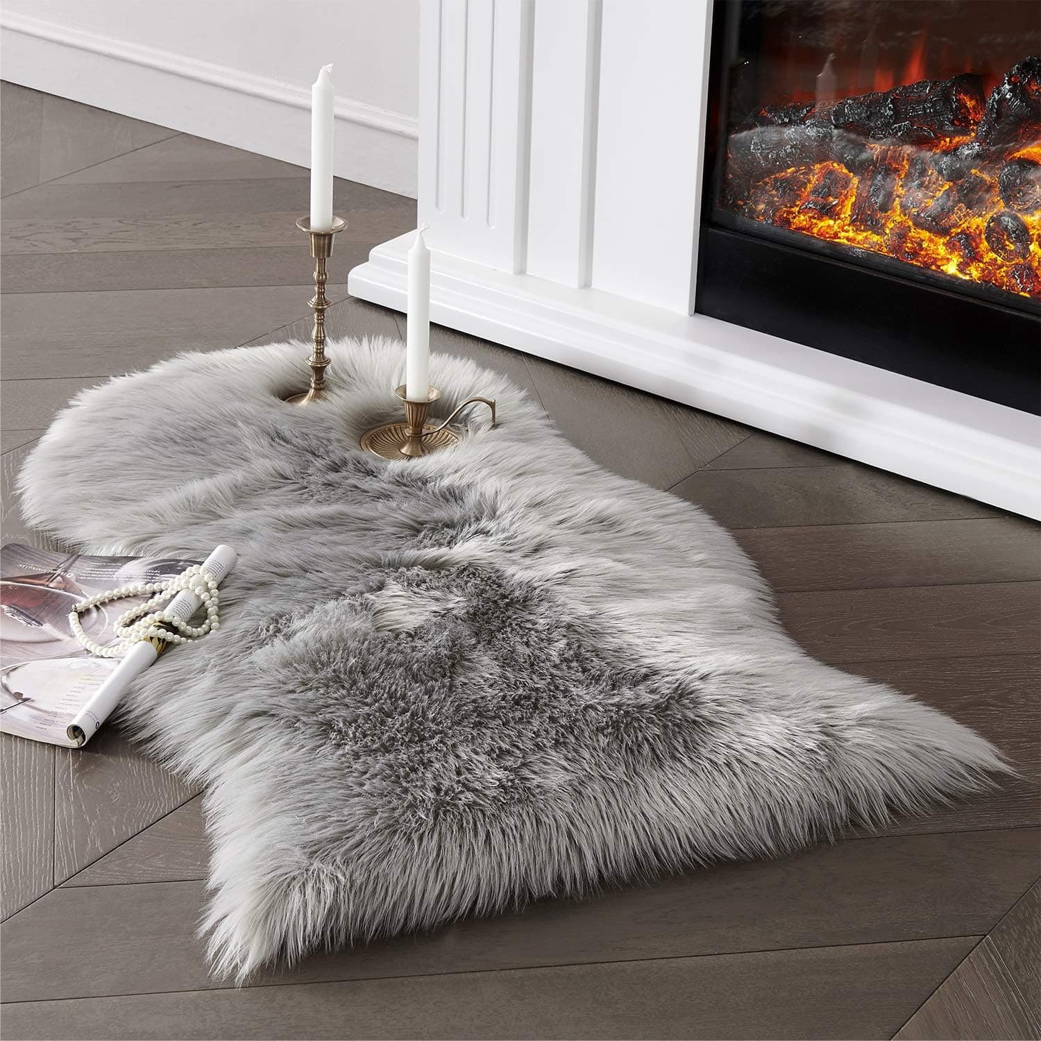 SERISSA Soft Faux Sheepskin Fur Area Rug Grey Fur Chair Cover Seat Pad Fuzzy Area Rug for Bedroom Floor Sofa Living Room 2x3 Feet (Light Grey)