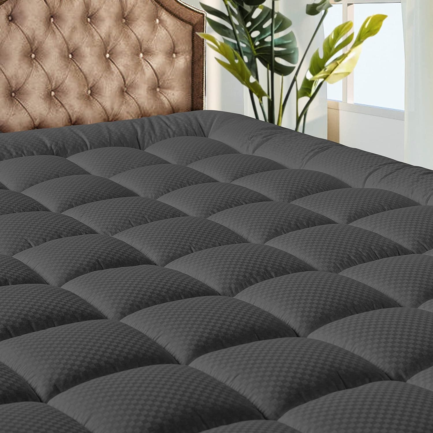 MATBEBY Bedding Quilted Fitted Cooling Breathable Fluffy Soft Mattress Pad Stretches up to 21 Inch Deep, Twin XL Size, Dark Grey, Mattress Topper Mattress Protector