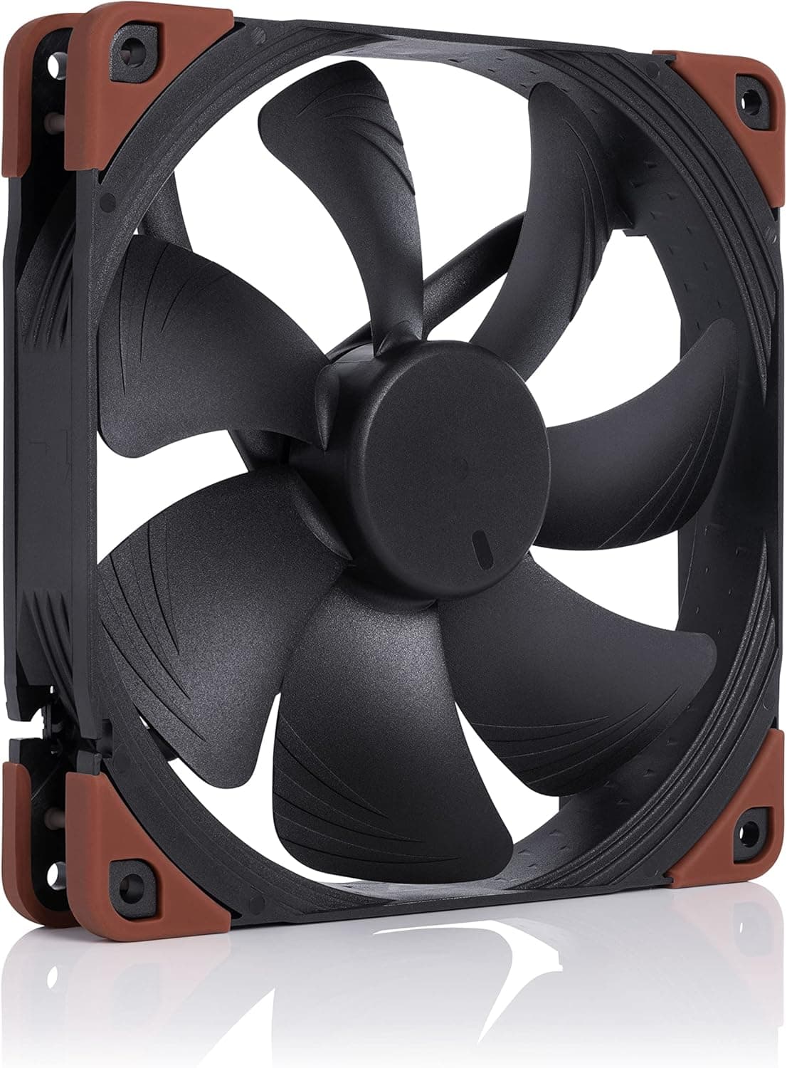 Noctua NF-A14 industrialPPC-2000 Fan (140x140x25mm 3-pin, 2000rpm, IP52)