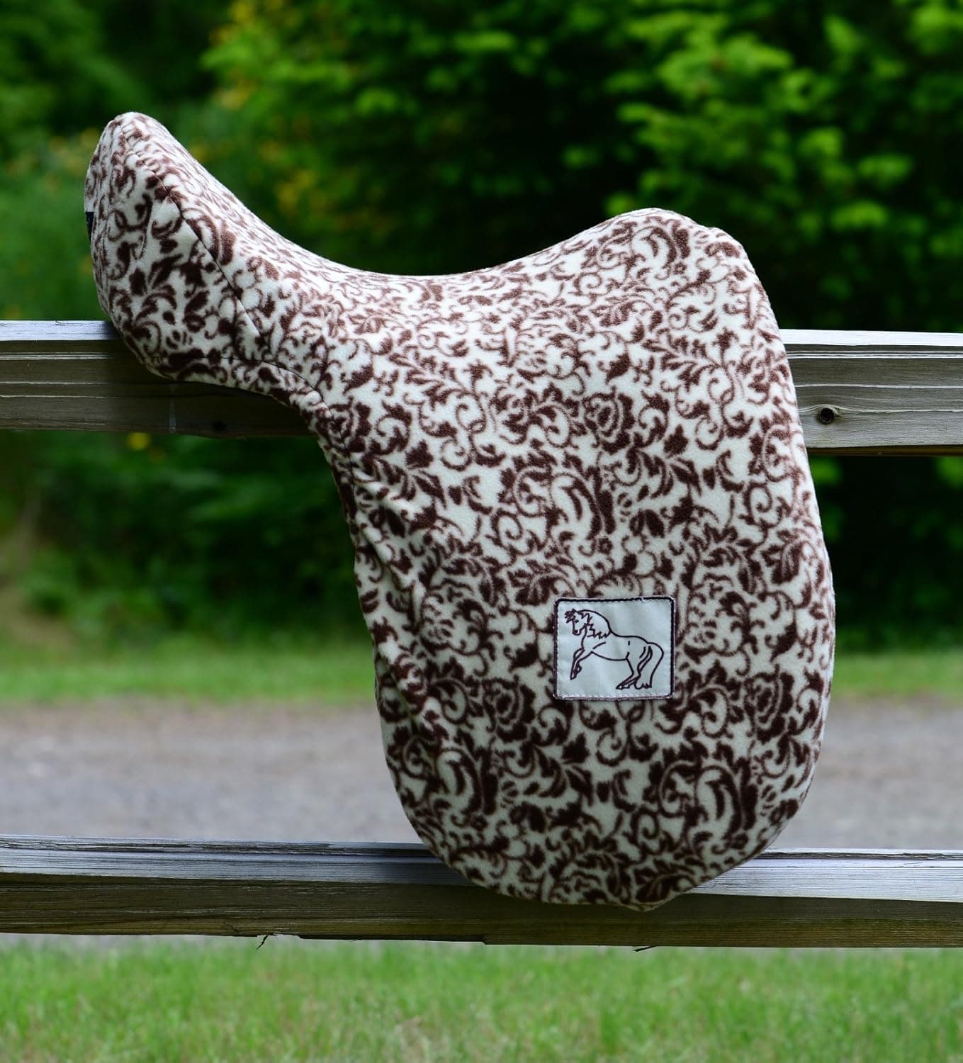 EOUS Dressage Patterned Fleece Saddle Cover