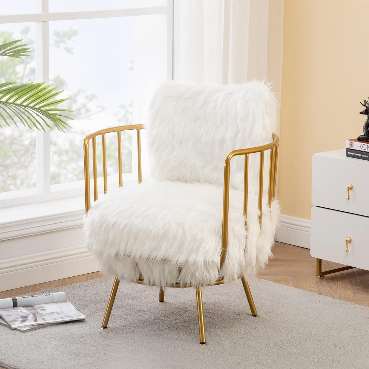 Andeworld Swivel Accent Barrel Chair, Faux Fur Upholstered Modern Club Armchair Tub Vanity Chair with Gold Legs for Bedroom Living Reading Room Office,Swivel White Fur