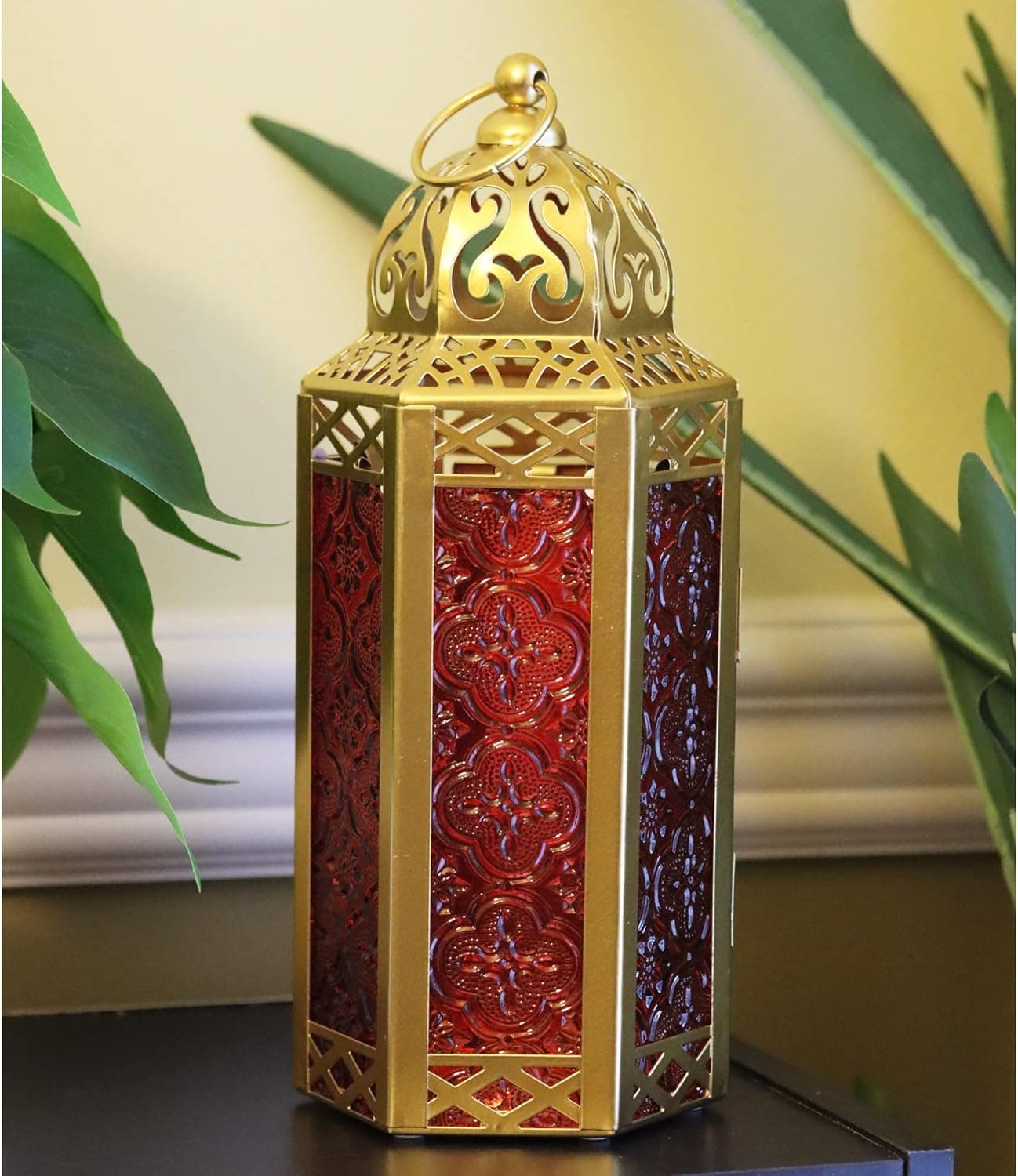 Vela Lanterns Gold Moroccan Lamp Lanterns Decorative Candle Holders for Indoor Outdoor Home Decor, Red Glass, Medium