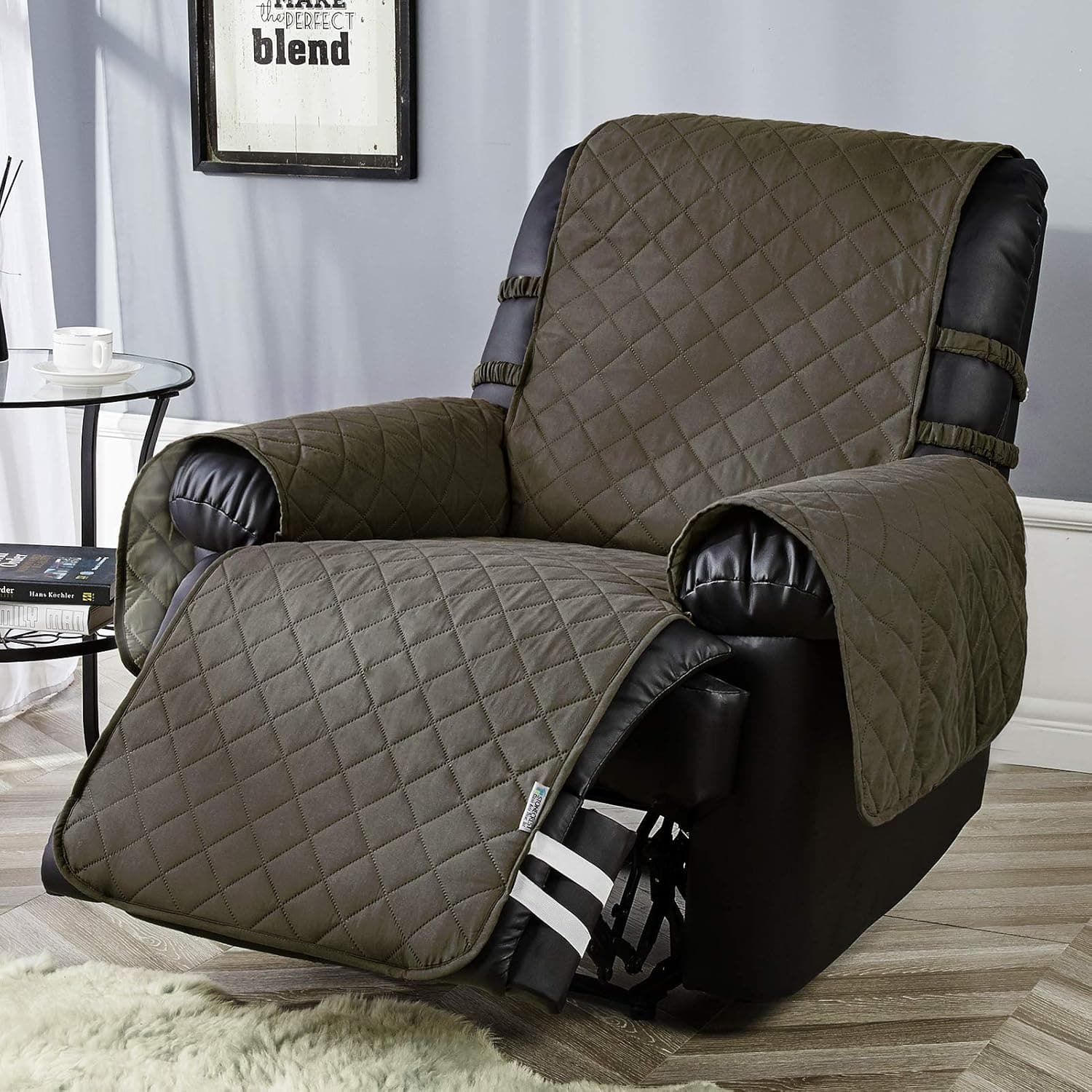 STONECREST Recliner Chair Cover, Reversible Recliner Cover with Straps to Stay in Place (Chocolate/Tan-Single Diamond, 23" Regular Recliner)