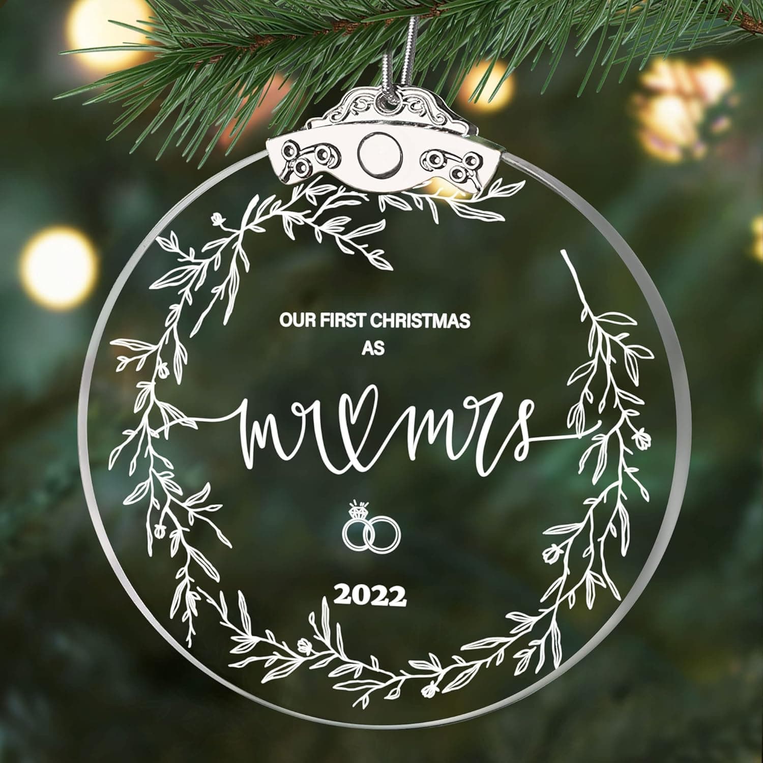 Our First Christmas as Mr and Mrs Ornament 2022, Crystal First Christmas Married Ornaments, 1st Year Wedding Gifts for Couple, Christmas Tree Hanging Ornaments, Newlywed Keepsake with Gift Box