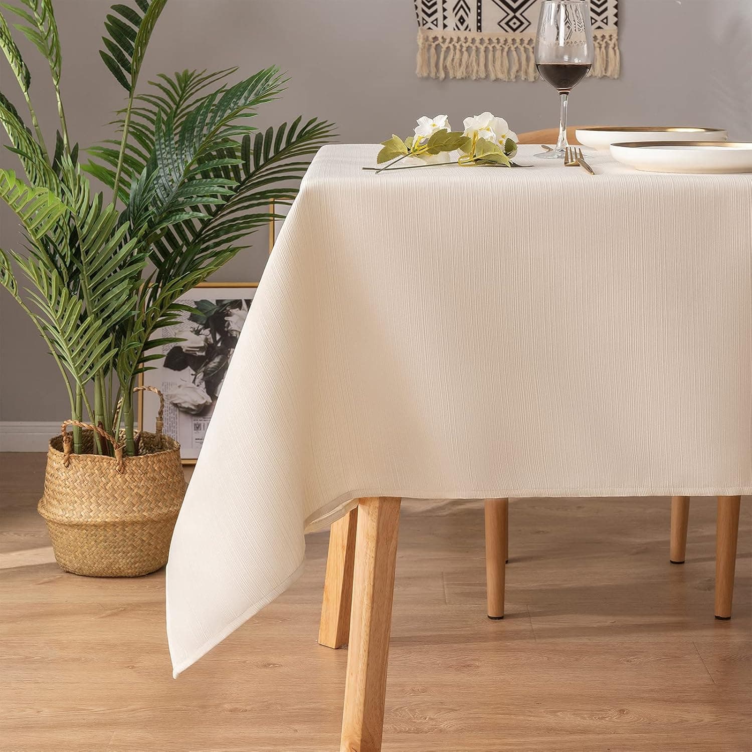 UMINEUX Table Clothes for Rectangle Tables Wrinkle-Free Heavy Weight Soft 100% Waterproof Table Cover for Dining Room/Indoor Decorative(60x120 Inch, Ivory)