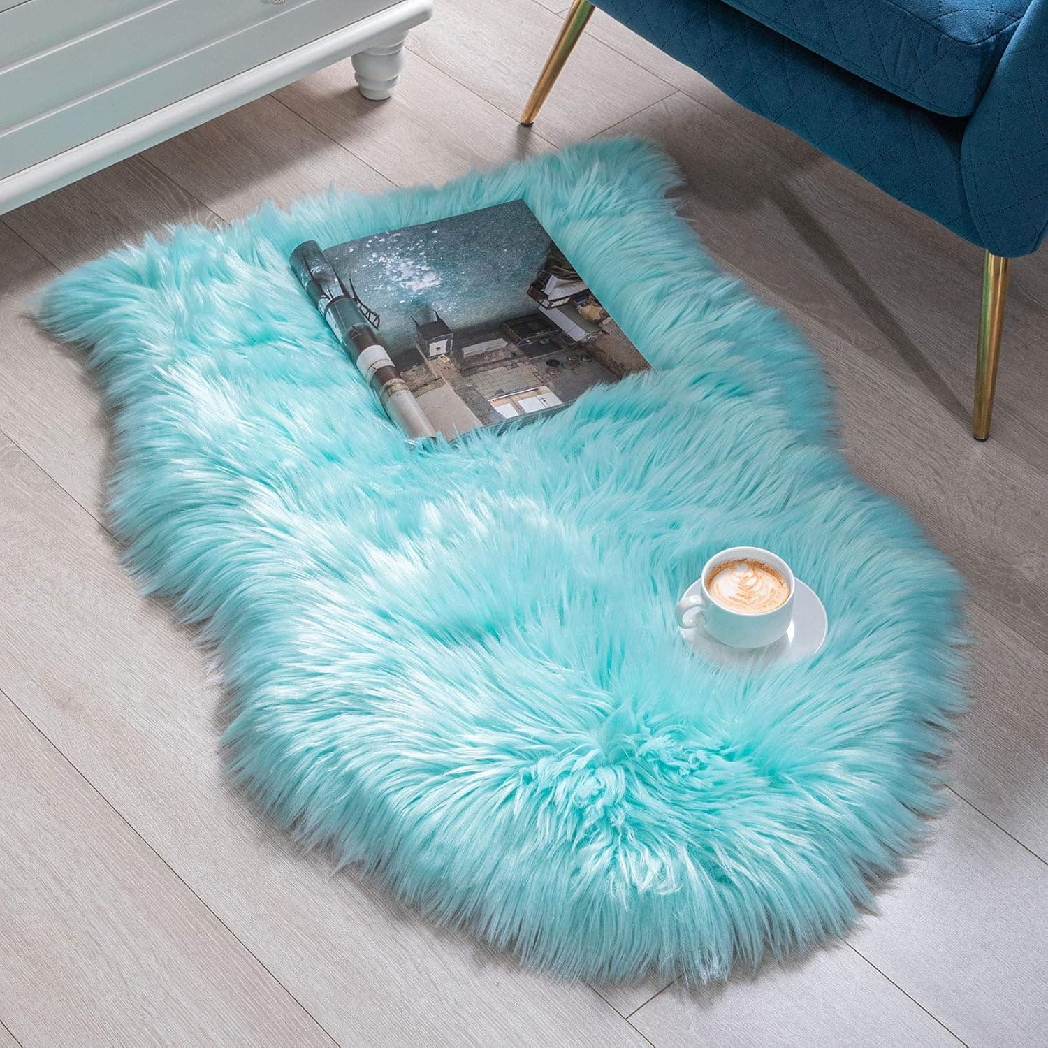 BAYKA Faux Sheepskin Fur Area Rug, Luxury Fluffy Area Rug, Soft Furry Carpet Rug for Bedroom, Children’s Room, Decor Rug 2x3 Feet, Light Blue