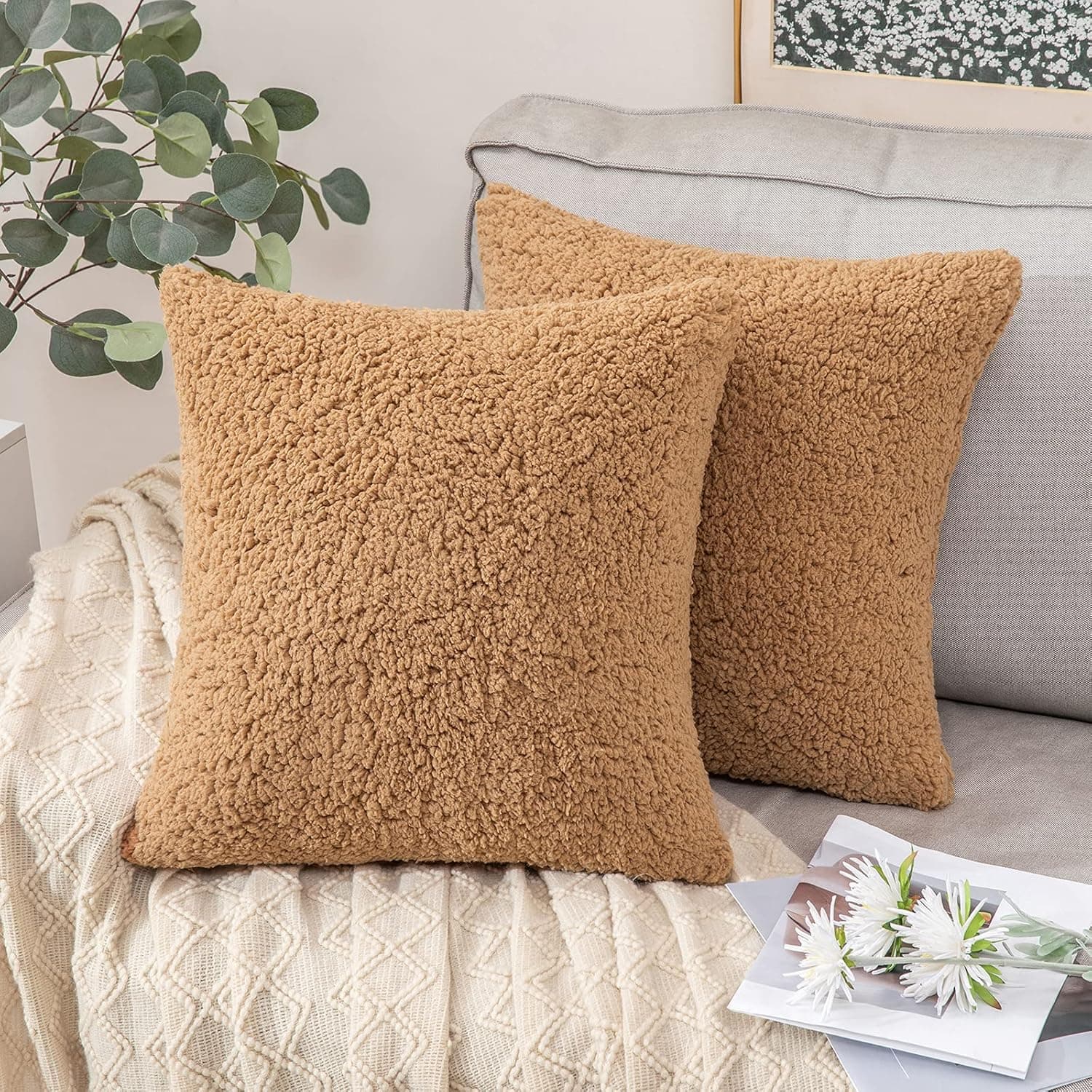 MIULEE Pack of 2 Ultra Soft Faux Fur Throw Pillow Covers Winter Solid Fluffy Square Cushion Cases Pillowcases Sherpa Winter Home Decorative for Sofa Bedroom Living Room, Brown 18 x 18 Inches