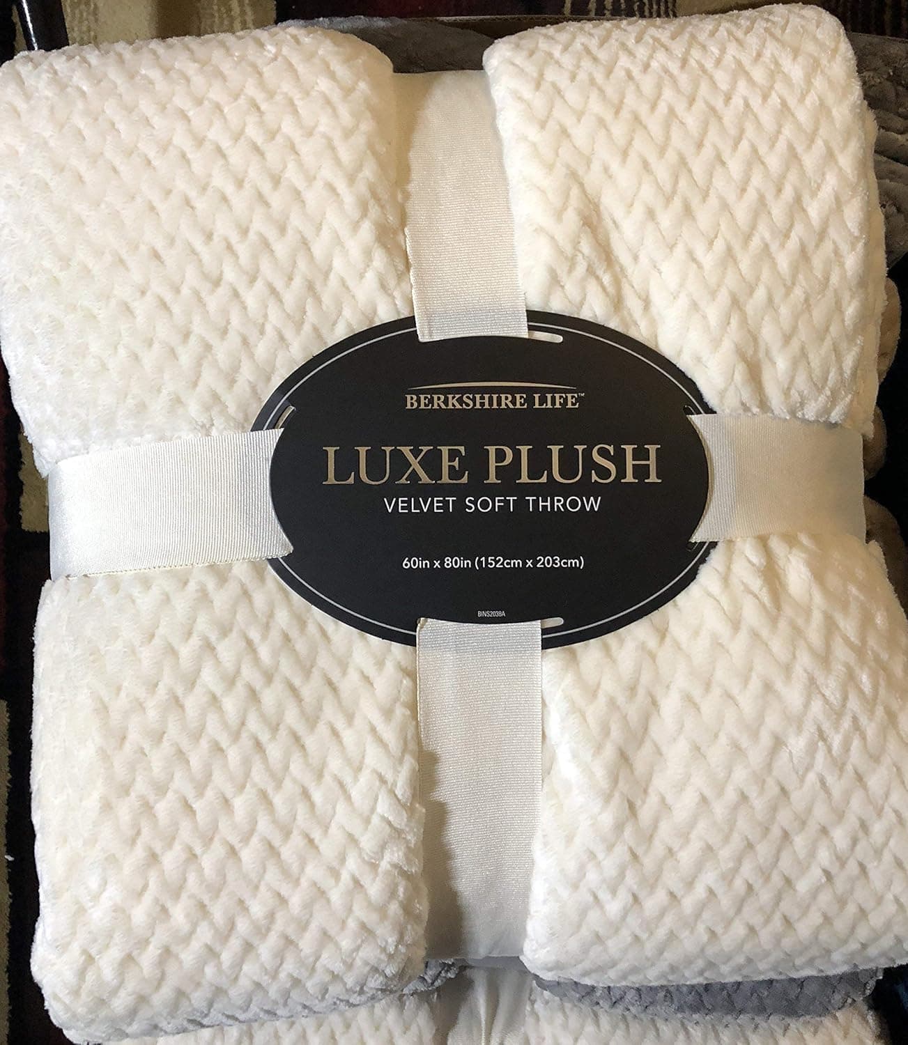 Berkshire Life Luxe Plush off white 60 by 80 inch Velvet Soft Throw