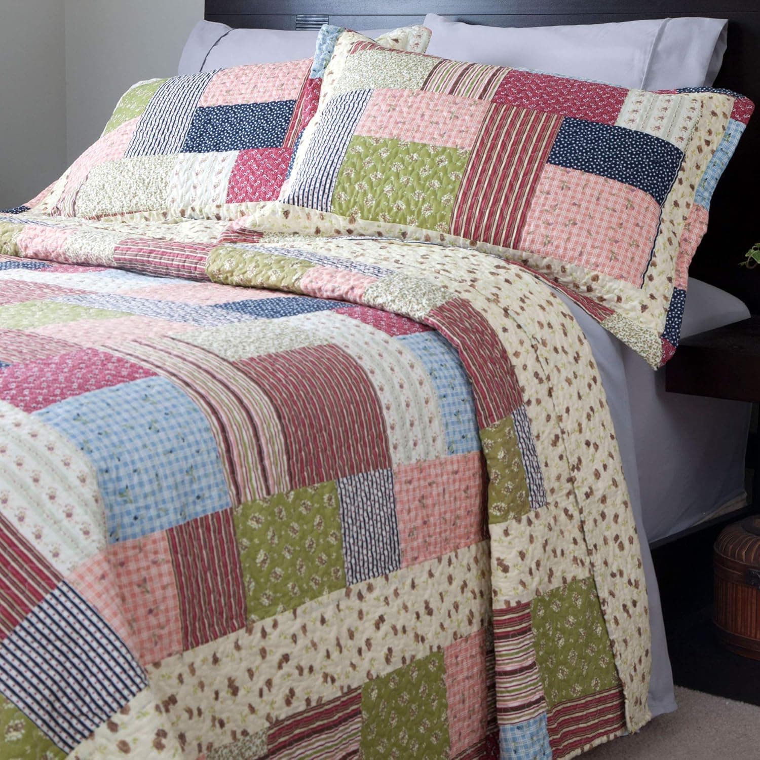 Bedford Home Savannah Quilt 3 Piece Set-King, Multicolor