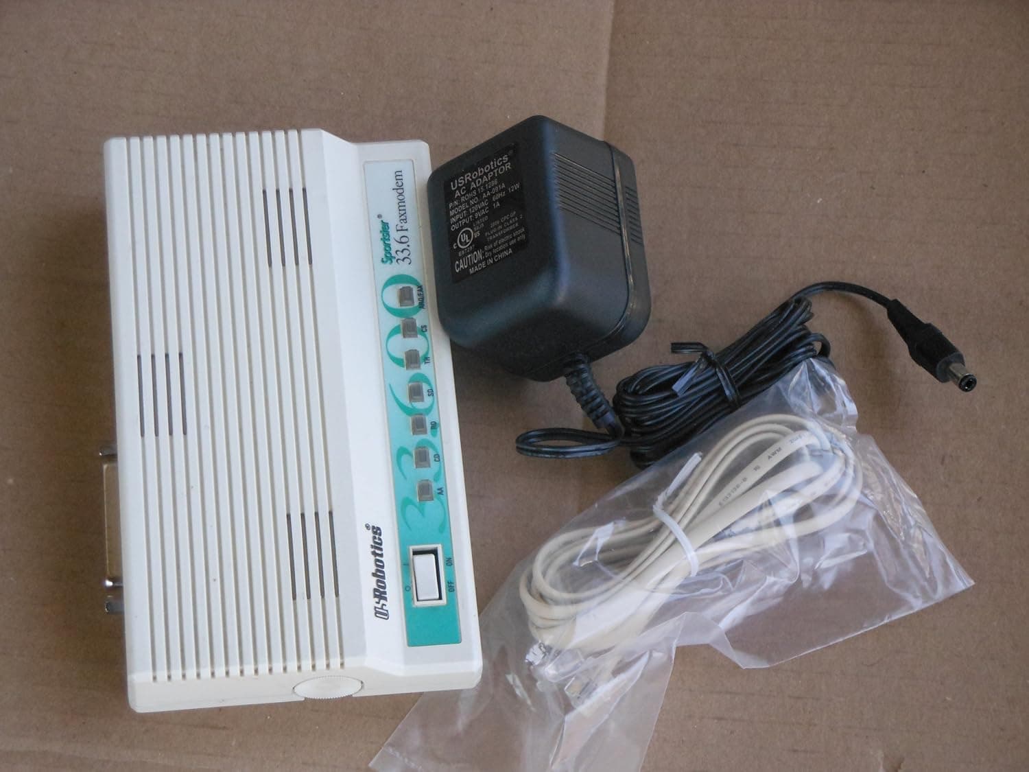 US Robotics Sportster External 33.6 Faxmodem