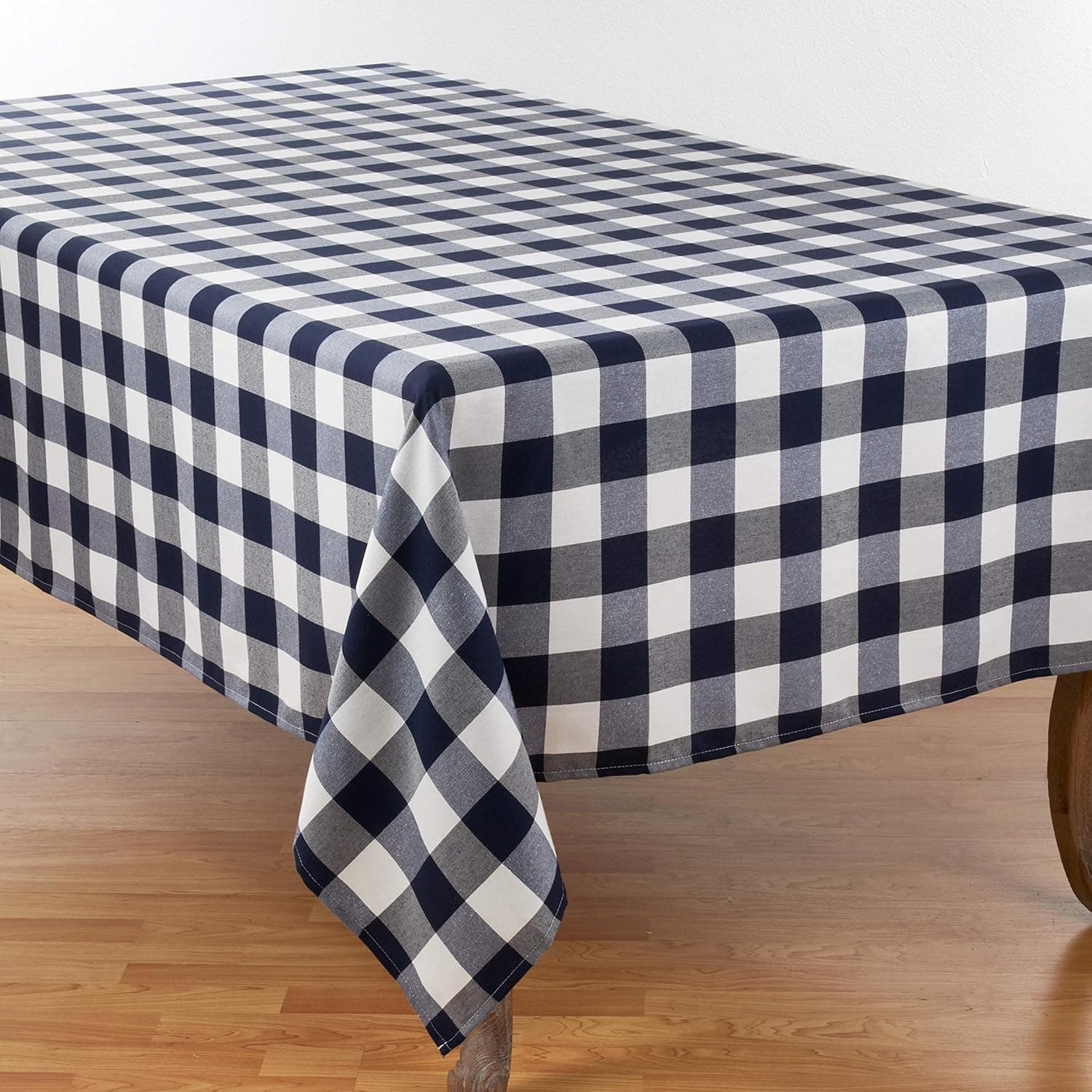 SARO LIFESTYLE Cotton Blend Buffalo Plaid Tablecloth, 70" x 140", Navy Blue