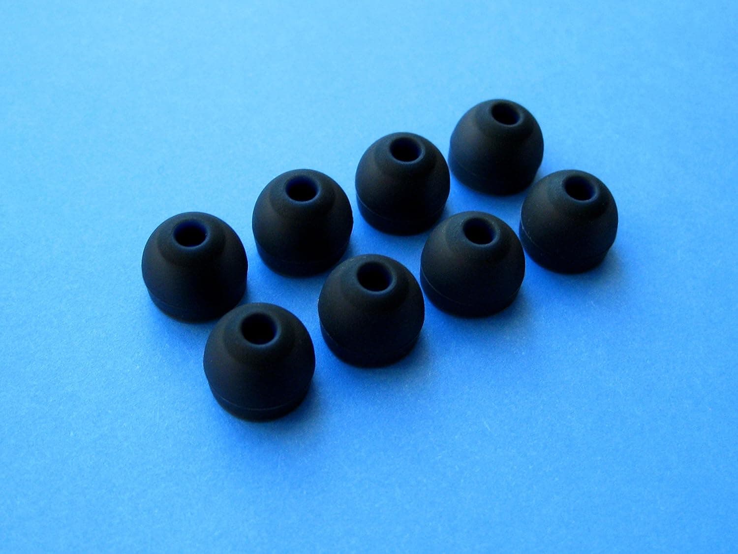 8pcs Large (L) Comfort Stay (B) Replacement Set Earbuds Eartips Compatible with Jaybird X4, X3, Freedom F5 and Jaybird Run Wireless in Ear Earphones Headphones
