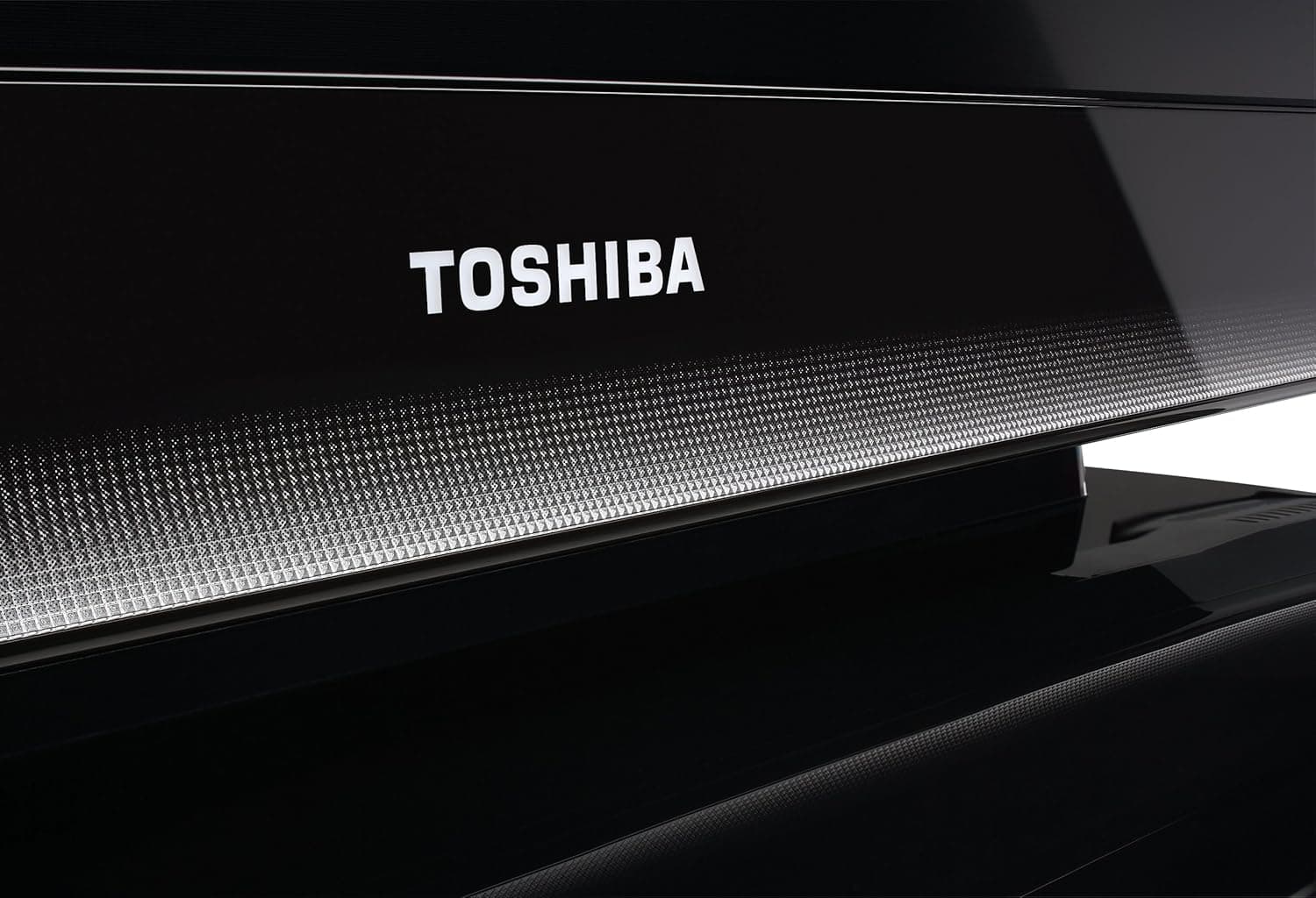 Toshiba REGZA 52XV645U 52-Inch 1080p 120Hz LCD HDTV, Black