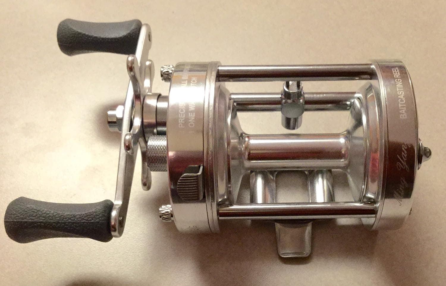 Ming Yang CL60L Silver Baitcast Conventional Fishing Reel Lefthanded Left