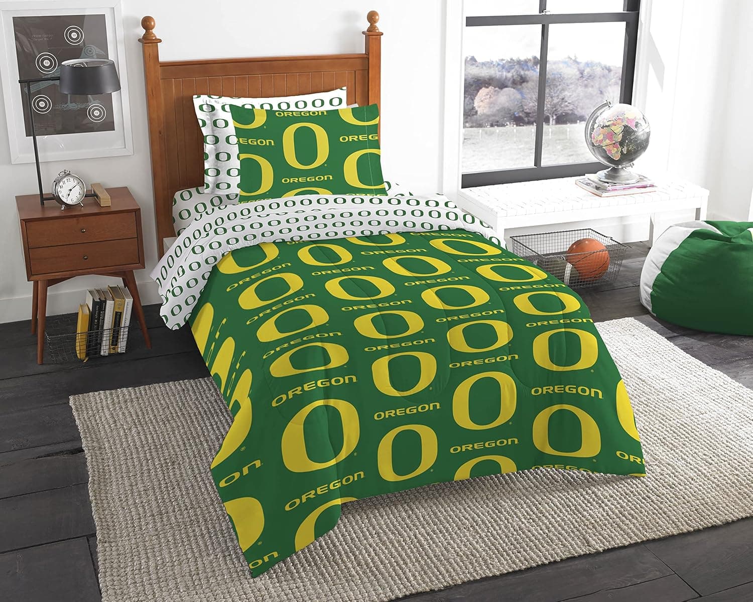 Northwest NCAA Unisex-Adult Bed in a Bag Set