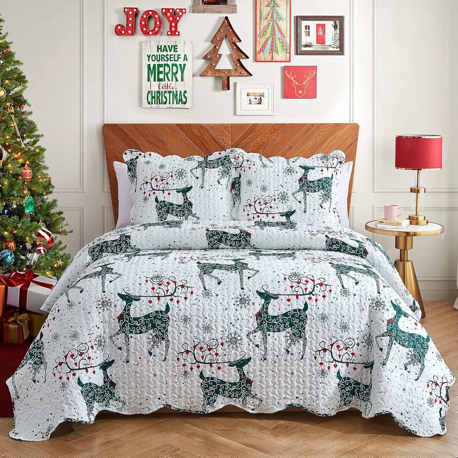Hansleep Christmas Quilt Sets with Reindeer Printed Pattern, Comforter Bedding Cover Lightweight Bedspread Bed Decor Coverlet Sets for All Season (Christmas Green Reindeer, King)