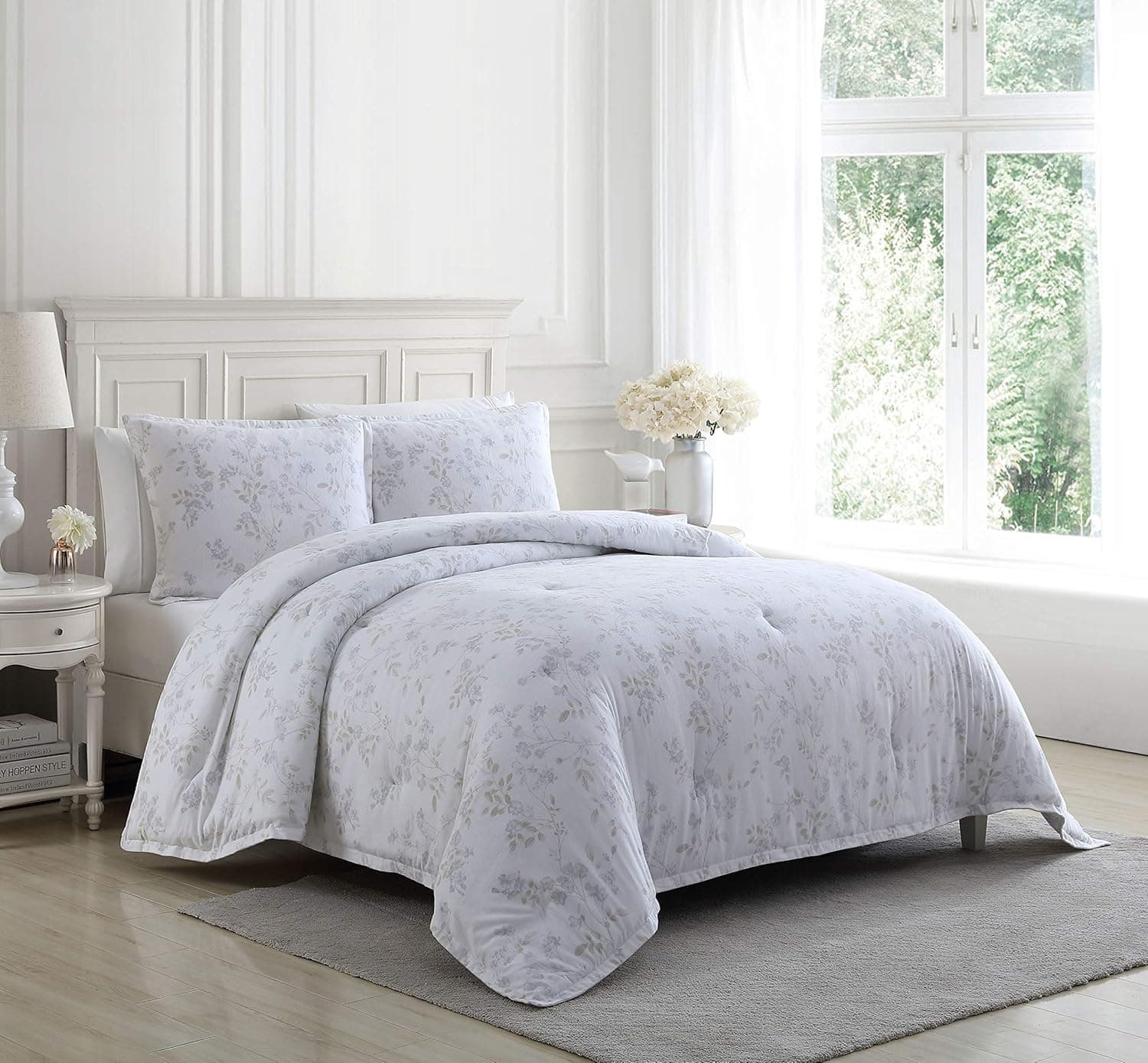 Laura Ashley Home Fawna Collection 100% Soft Brushed Cotton Ultra Cozy Reversible Comforter, All Season 3-Piece Bedding Set, Pre-Washed for Added Softness, King, Brown