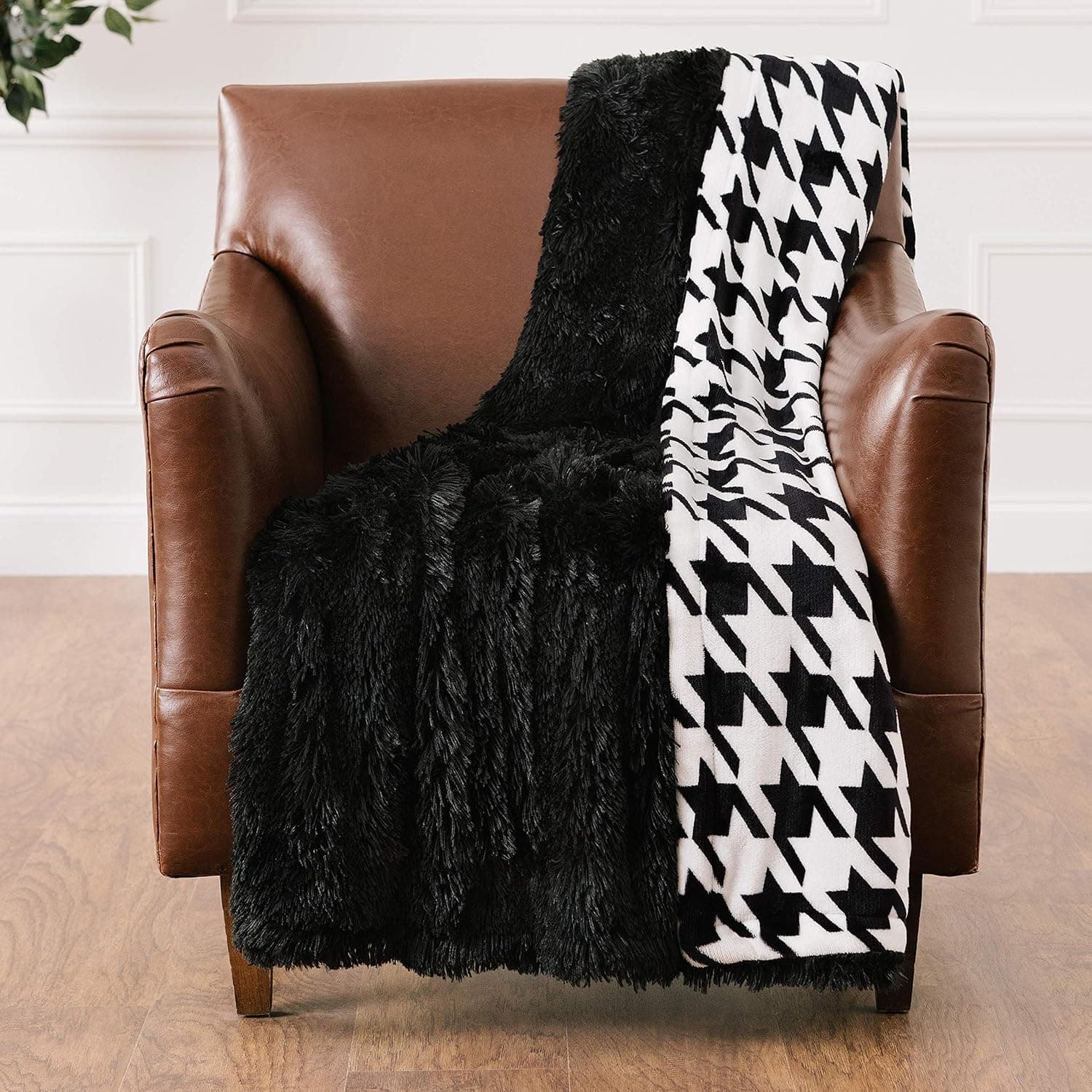 Chanasya Soft Longfur Fuzzy Houndstooth Flannel Fleece Throw Blanket - Super Plush Cozy Warm Modern Reversible Blanket for Sofa Chair Couch Bed and Living Room Blanket (50"x65") Black
