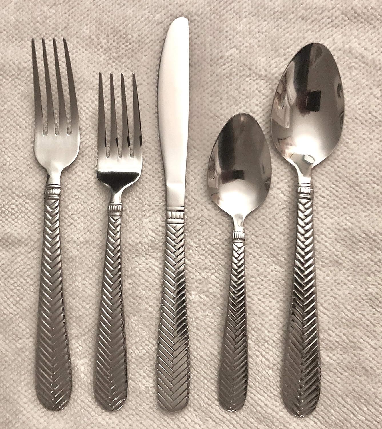 Braid 20 piece Flatware Set for 4 by Metropolitan by Holister