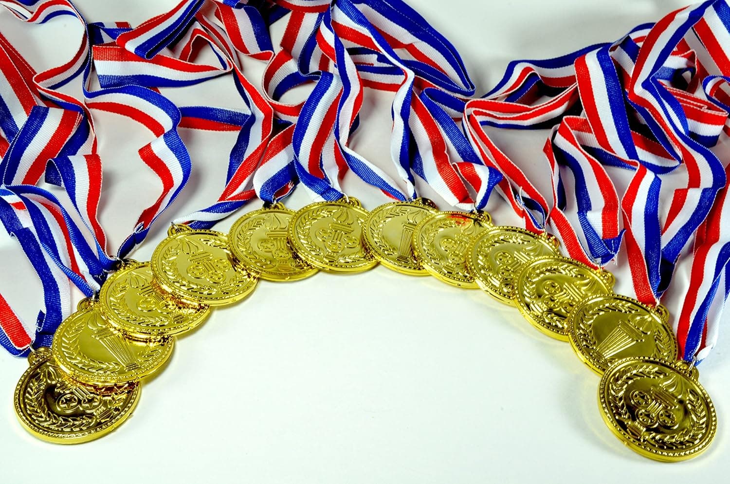 PAVILIA U.S. Toy Gold Medals, Pack of 12, 1.5-Inch