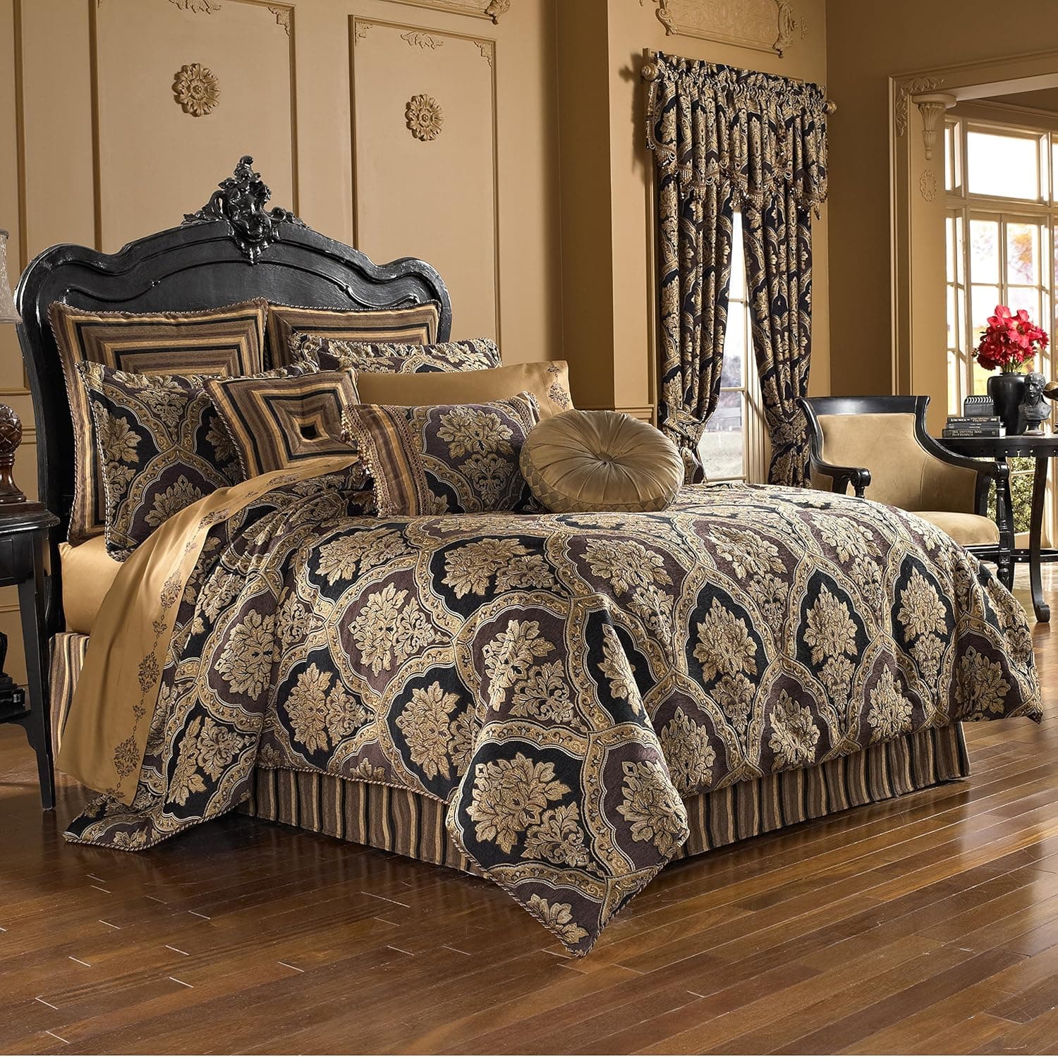 Five Queens Court Reilly Woven Chenille Damask Luxury Quality Embellished 4-Piece Comforter Bedding Set, King, Black and Gold
