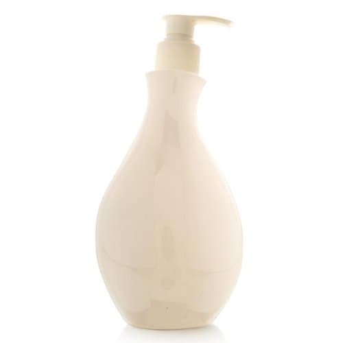 Halston by Halston for Women 6.7 oz Bath and Shower Gel