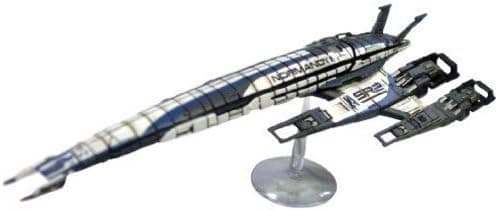 Dark Horse Deluxe Mass Effect:SR-2 Normandy Ship Replica