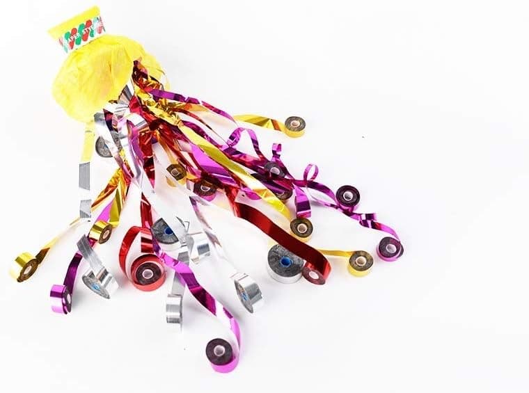 New Metallic Colorful Streamers For Parties Party Poppers Throw Streamers Holographic Paper Party Streamers with Handle Throw Confetti for Parties Events Party Favors and Shows no mess easy to clean (metallic colorful 5 pcs)