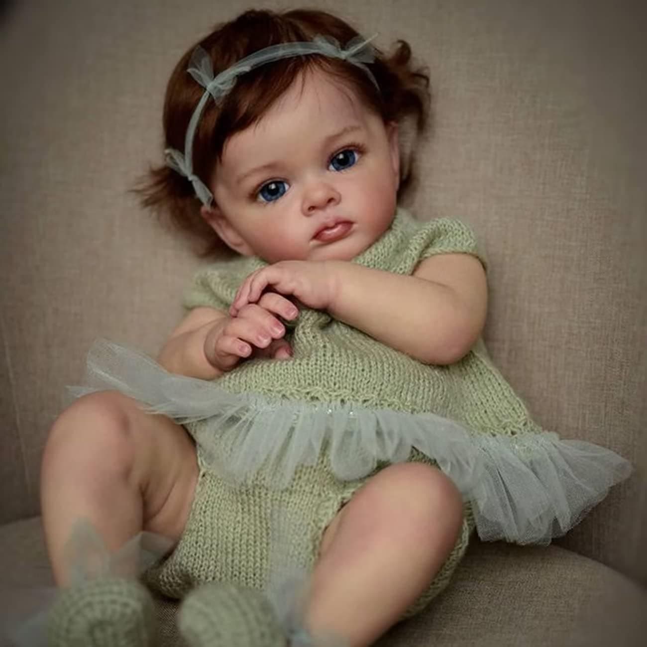 huraty Reborn Baby Doll 23 Inches Full Body Vinyl Silicone Toddler Girl Doll with Clothes Handmade Lifelike Newborn Doll Realistic Sweet Girl, Green