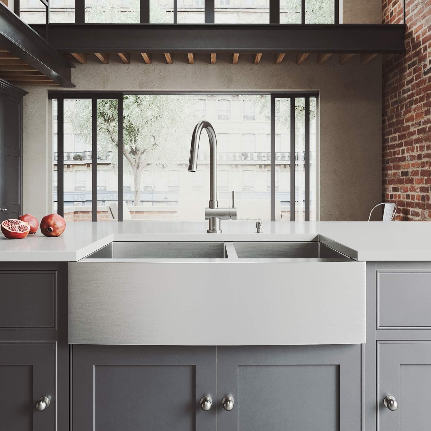 VIGO 33 inch Farmhouse Apron 60/40 Double Bowl 16 Gauge Stainless Steel Kitchen Sink with Gramercy Stainless Steel Faucet, Two Grids, Two Strainers and Soap Dispenser
