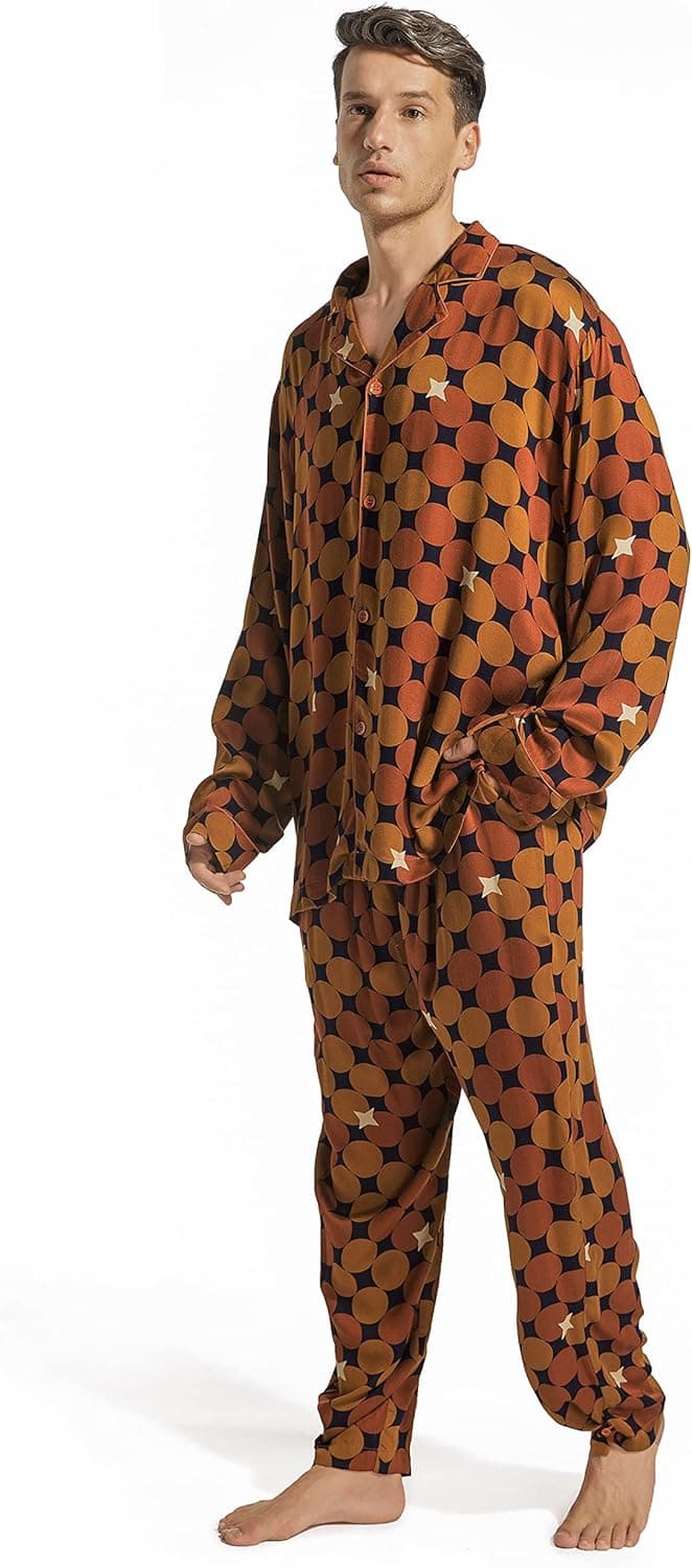SlumberMee Mens Fleece Plush Robe with Hood Ultra Soft Fluffy Full Length Long with Pockets Luxurious House Coat