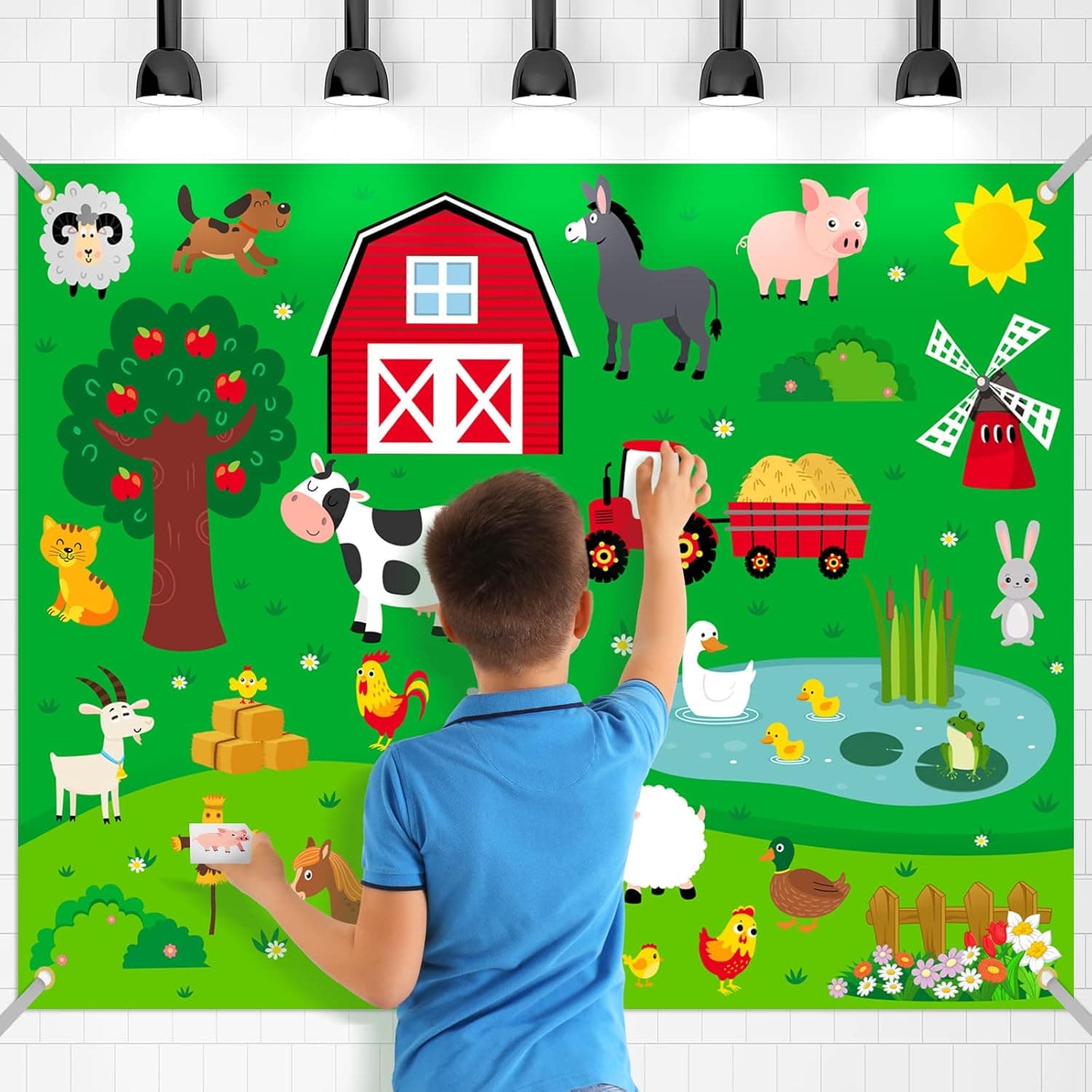 32 Pieces Farm Animals Felt Story Board Set Preschool Farmhouse Themed Storytelling Figures Flannel Barnyard Domestic Livestock Early Learning Interactive Play Kit Wall Hanging Gift for Toddlers Kids