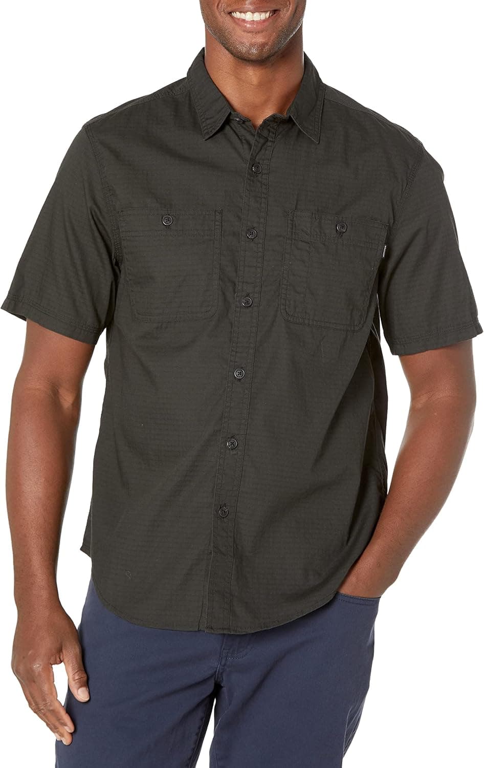 Dockers Men's Regular Fit Short Sleeve Utility Shirt