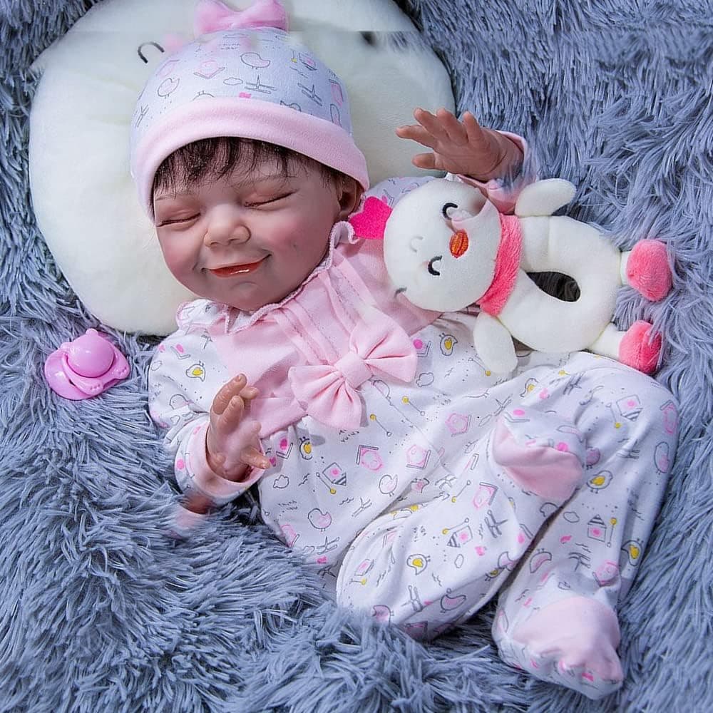 OYESY Lifelike Reborn Baby Dolls Girl 20 Inch Realistic Sleeping Newborn Handmade Real Life Dolls Toddler Baby Dolls with Clothes Gift Set for Kids Age 3+