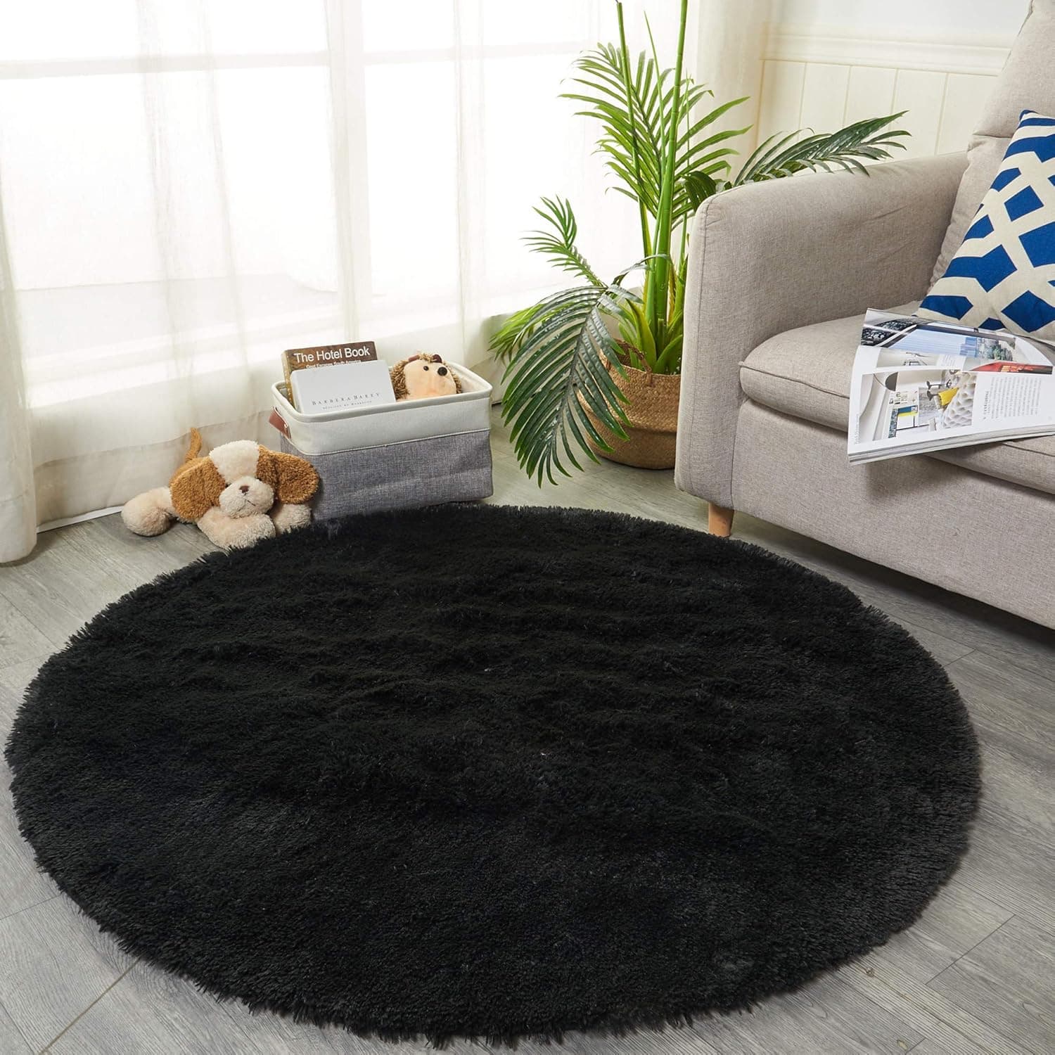 Area Rugs for Bedroom Living Room, 4ft x 4ft Black Circle Fluffy Rug for Kids Room, Shaggy Throw Carpet for Nursery Room, Fuzzy Plush Rug for Dorm, Cute Room Decor for Girls Boys Room
