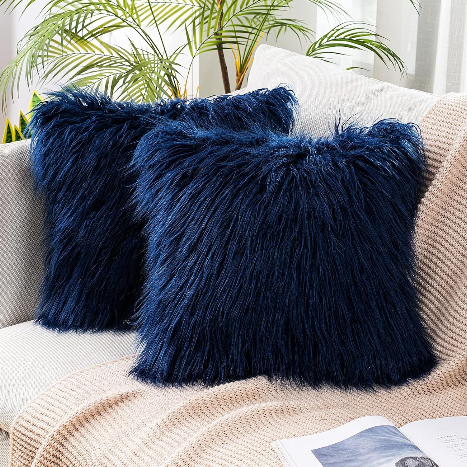 MIULEE Pack of 2 Decorative Faux Fur Throw Pillow Covers New Luxury Series Style Fluffy Pillow Case Cushion Cover for Sofa Bedroom Car 20 x 20 Navy Blue