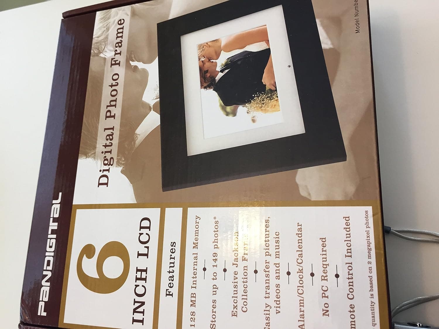 Pandigital Photo Frame 6" LCD 128 MB Internal Memory