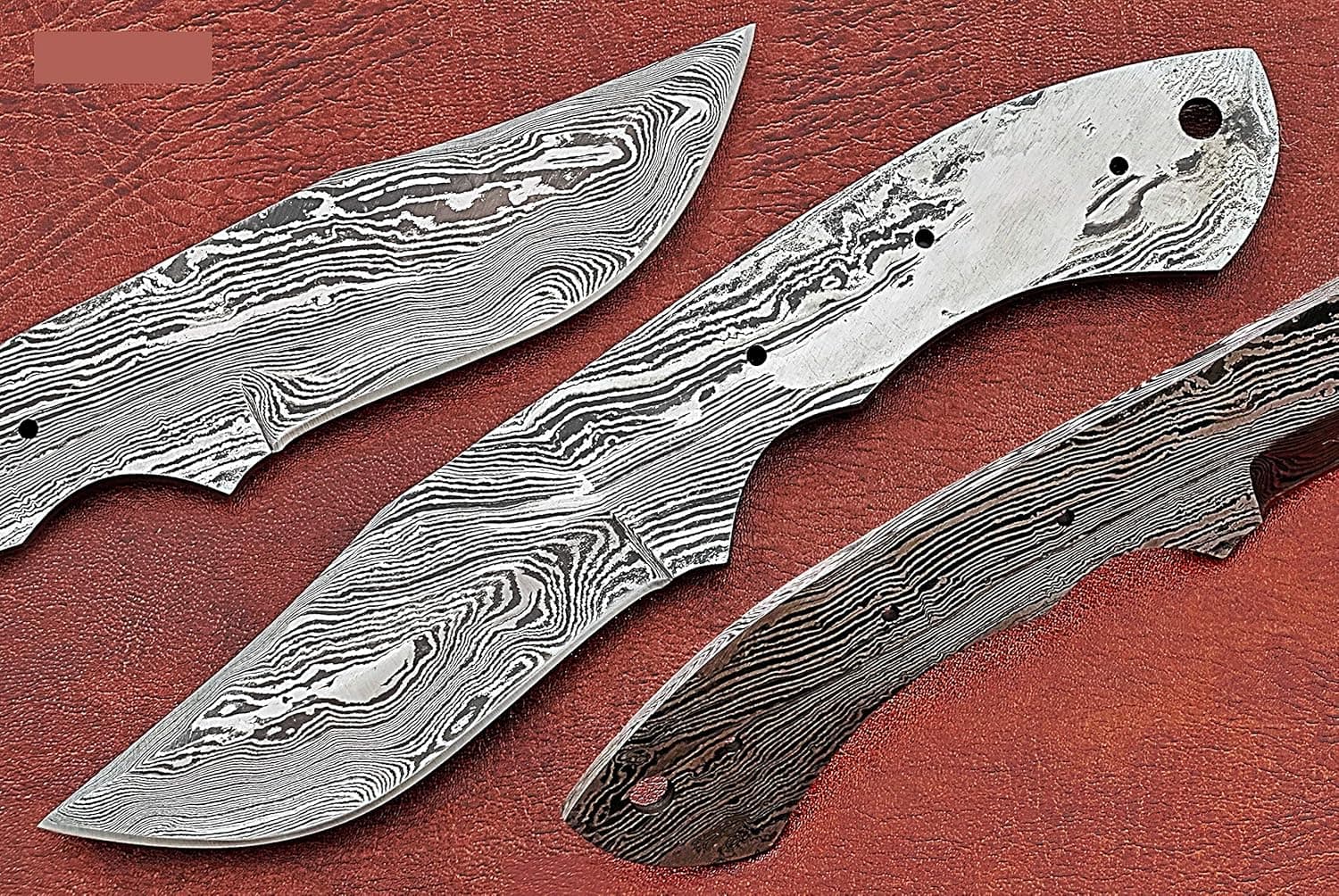7.75 inches Long Trailing Point Blank Blade Skinning Knife, Hand Forged Damascus Steel 4" Scale Space with 3 Pin Hole Space, 3.75 inches Cutting Edge
